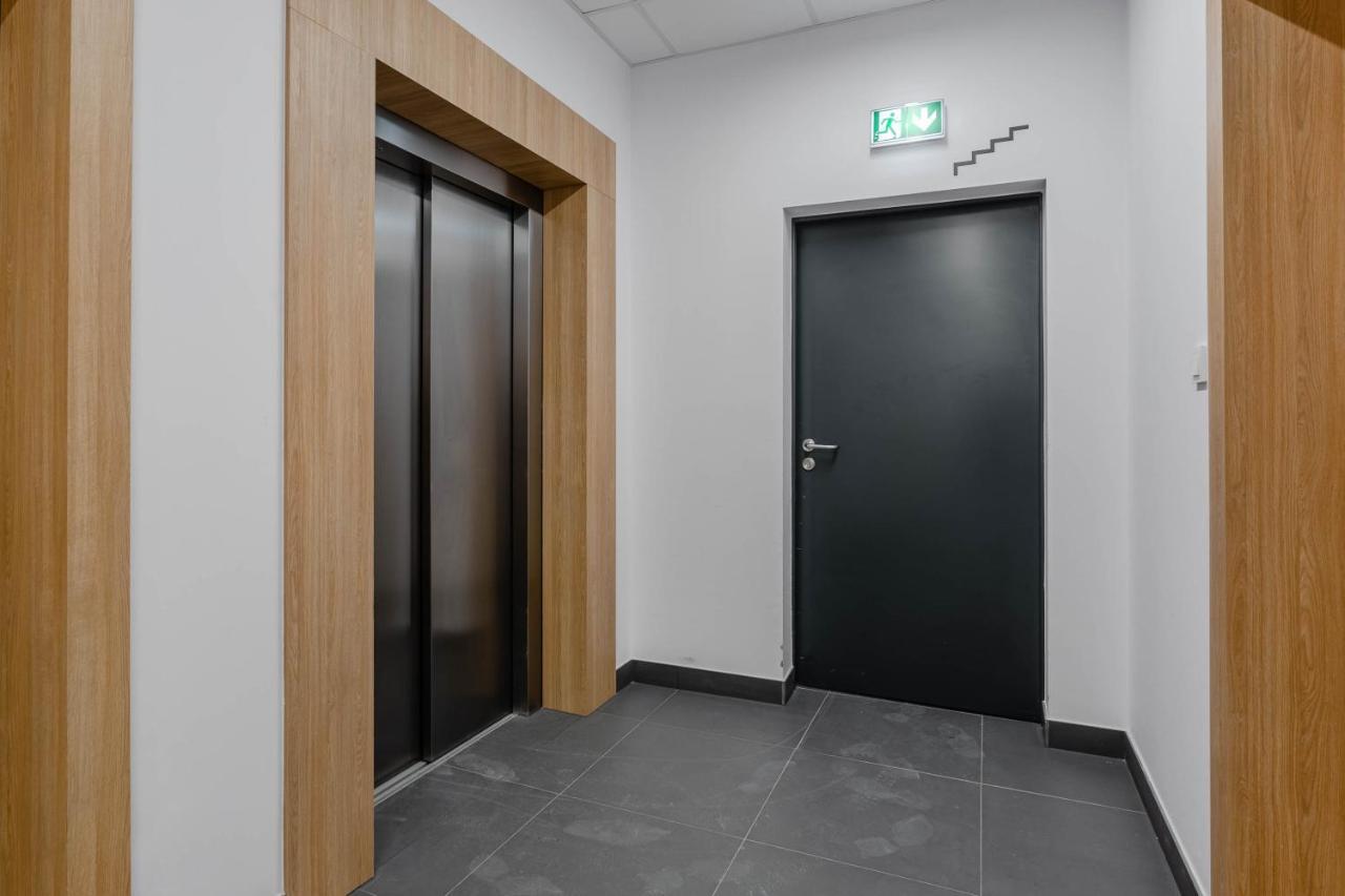 Chill Apartments Marywilska وارسو المظهر الخارجي الصورة